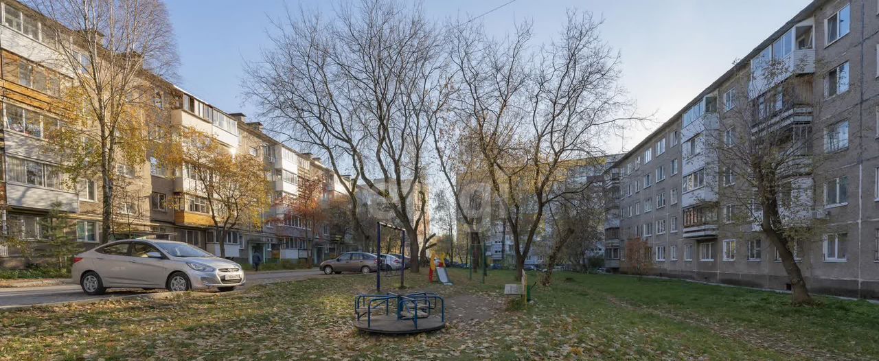 комната г Пермь р-н Индустриальный ул Милиционера Власова 35 фото 20