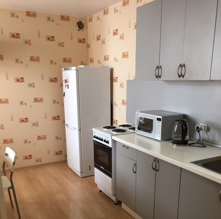 квартира г Нижний Новгород Горьковская ул Ошарская 98 фото 7