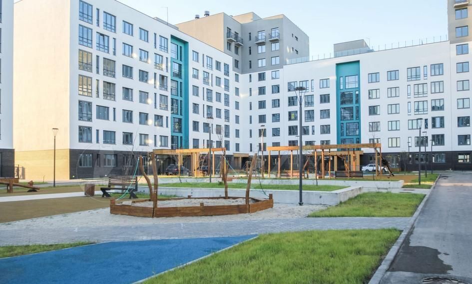 квартира г Тюмень р-н Ленинский ул Павла Никольского 10к 1 блок 1 фото 10