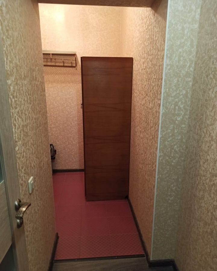 квартира г Волгоград р-н Дзержинский ул Шекснинская 93 фото 9