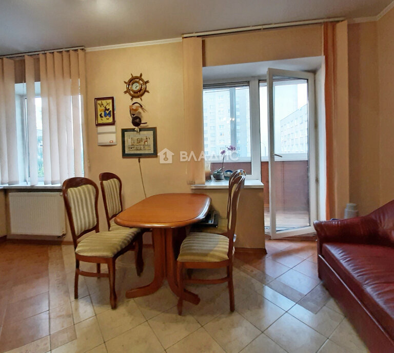 квартира г Калининград ул Сержанта Мишина 3 фото 2