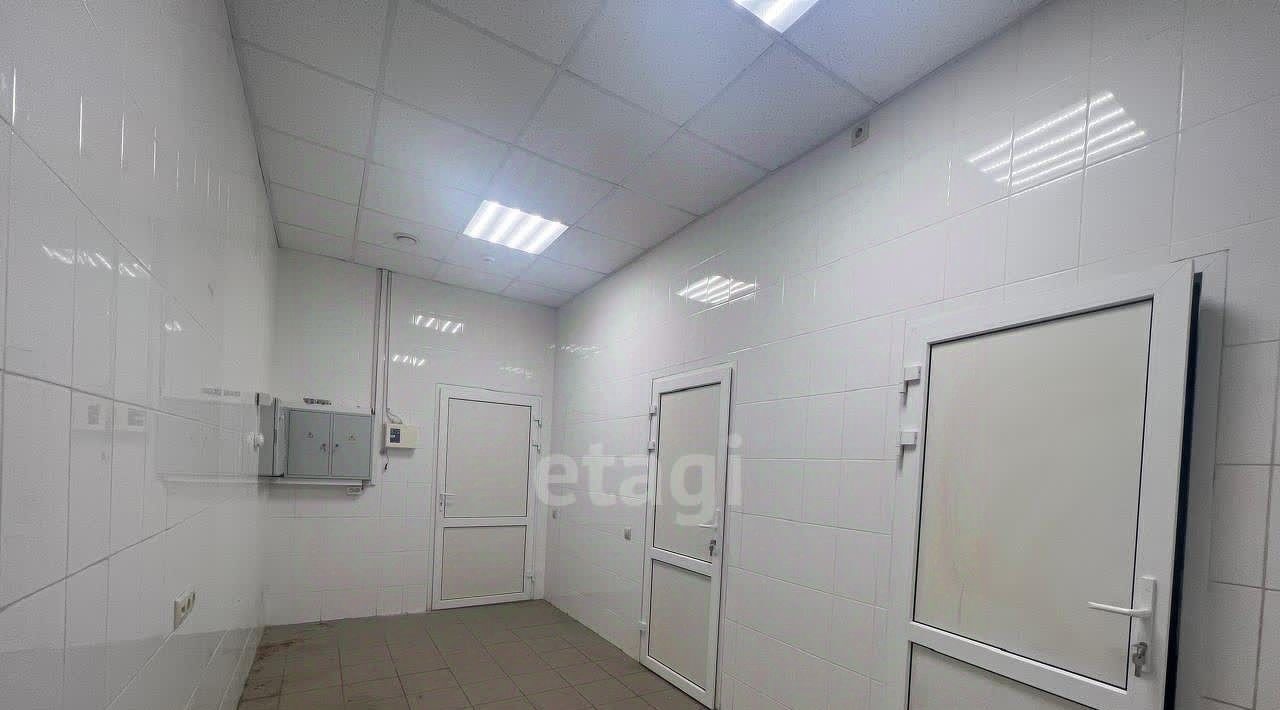 офис г Екатеринбург ул Сакко и Ванцетти 100 Центр фото 6