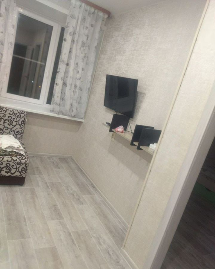 квартира г Тольятти р-н Автозаводский ул Юбилейная 2 фото 4