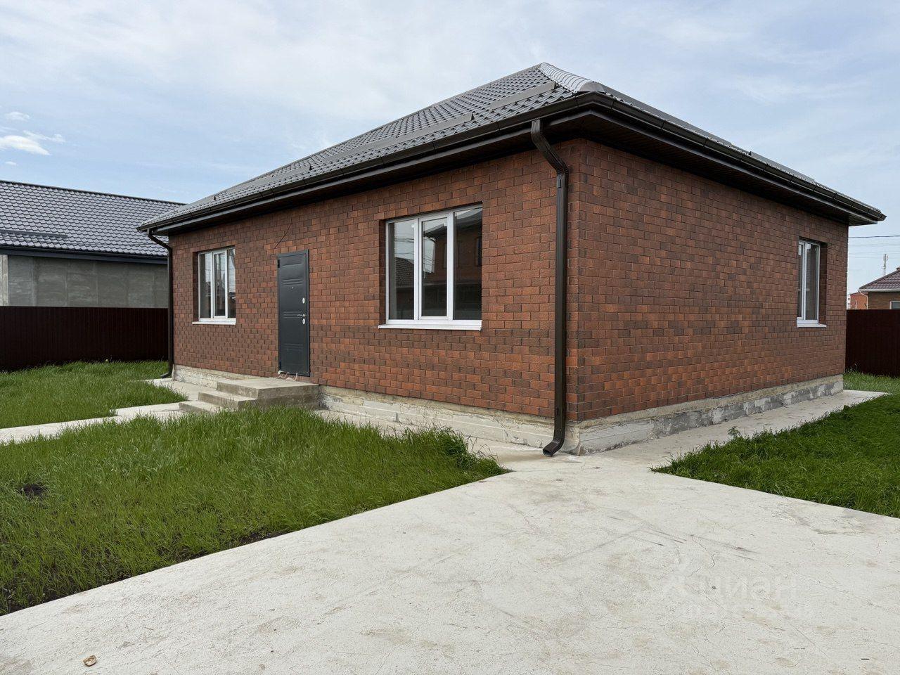 дом г Краснодар п Российский ул им. Академика Королева 25 фото 1