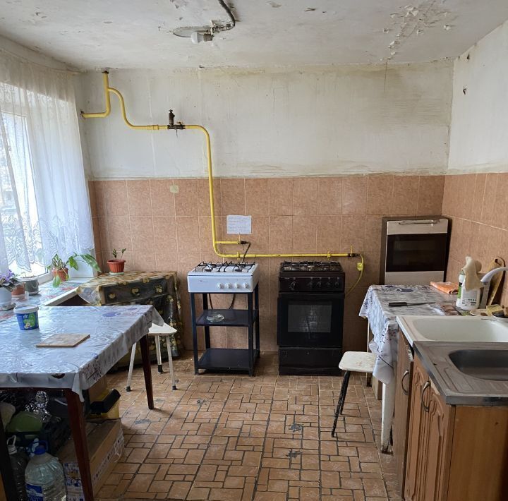 комната г Астрахань р-н Советский ул Николая Островского 62 фото 10