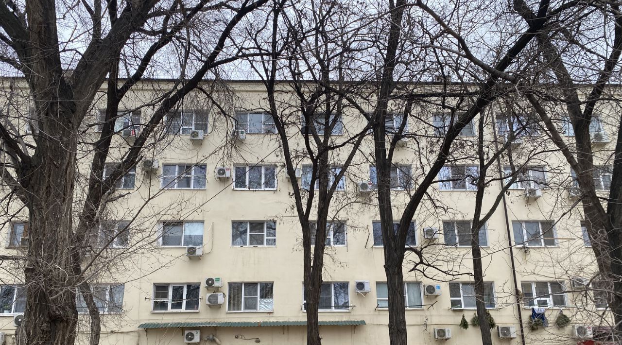 комната г Астрахань р-н Советский ул Николая Островского 62 фото 16