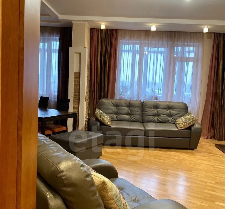 квартира г Сургут ул Университетская 7 19-й фото 8