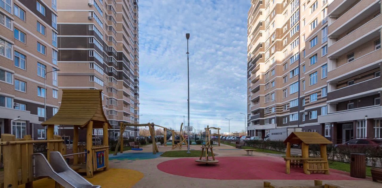 квартира г Краснодар р-н Прикубанский ул им. Мурата Ахеджака 12к/4 фото 28