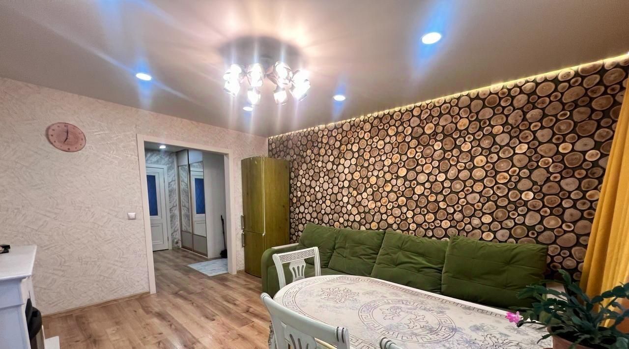 квартира г Новокузнецк р-н Заводской ул Климасенко 11/10 фото 3
