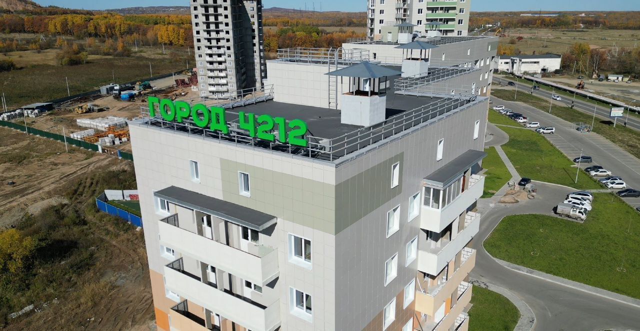 квартира г Хабаровск р-н Железнодорожный ул Редько 12/4 фото 1