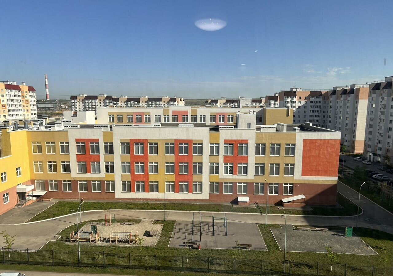 квартира г Саратов р-н Кировский ул им Батавина П.Ф. 18 фото 11