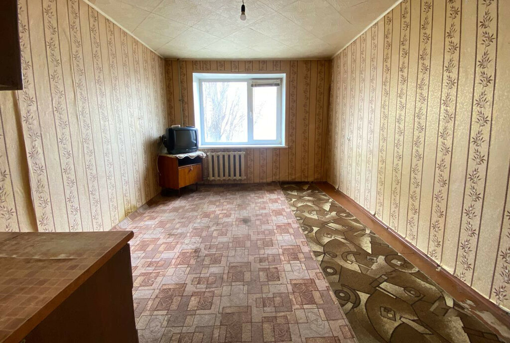 комната г Саратов ул им академика О.К.Антонова 12б фото 2