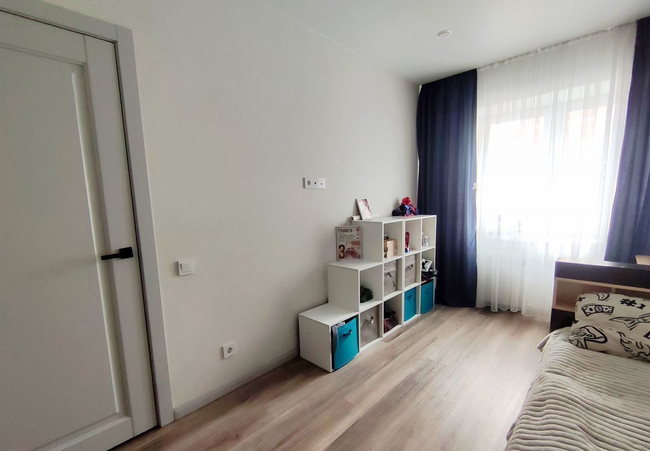 квартира г Иркутск р-н Правобережный ул Братская 7/12 фото 5