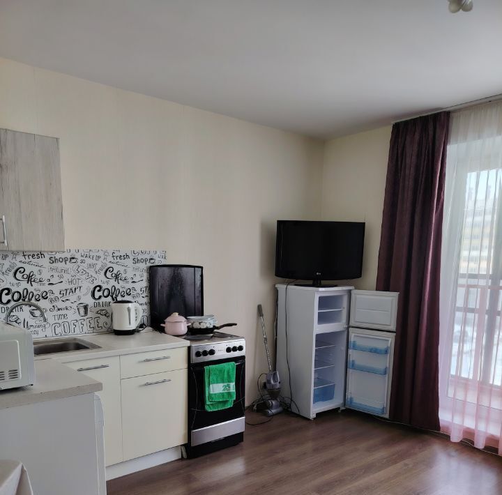 квартира г Челябинск р-н Центральный ул Петра Сумина 18 фото 1