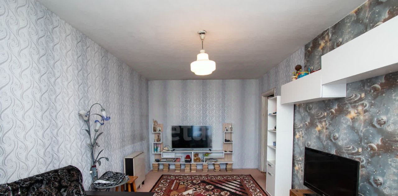 квартира г Новокузнецк р-н Центральный пр-кт Дружбы 20а фото 2