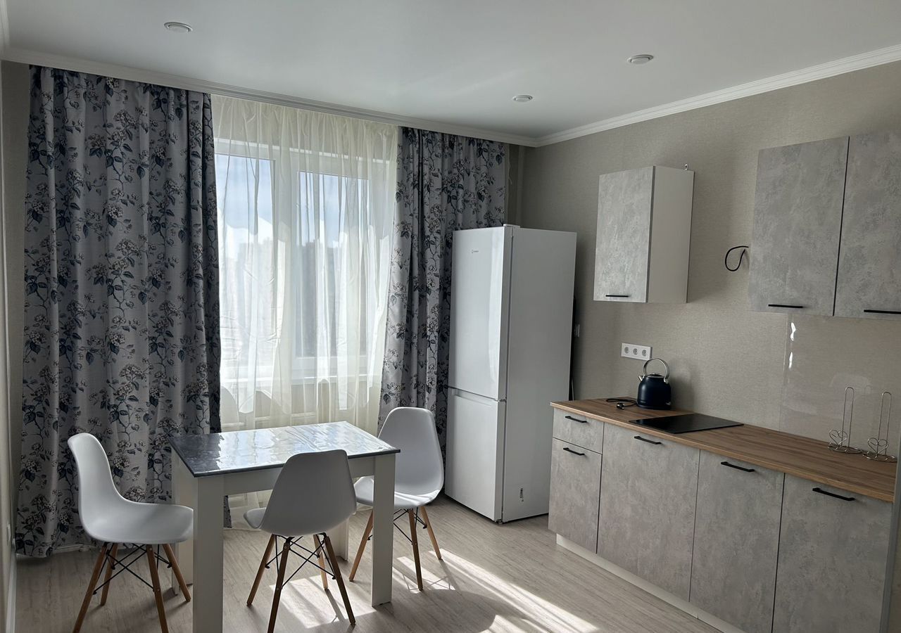 квартира г Оренбург р-н Дзержинский ул Автомобилистов 15 фото 1