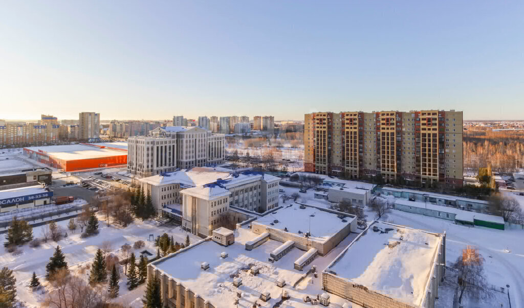 квартира г Омск пр-кт Комарова 11 фото 25