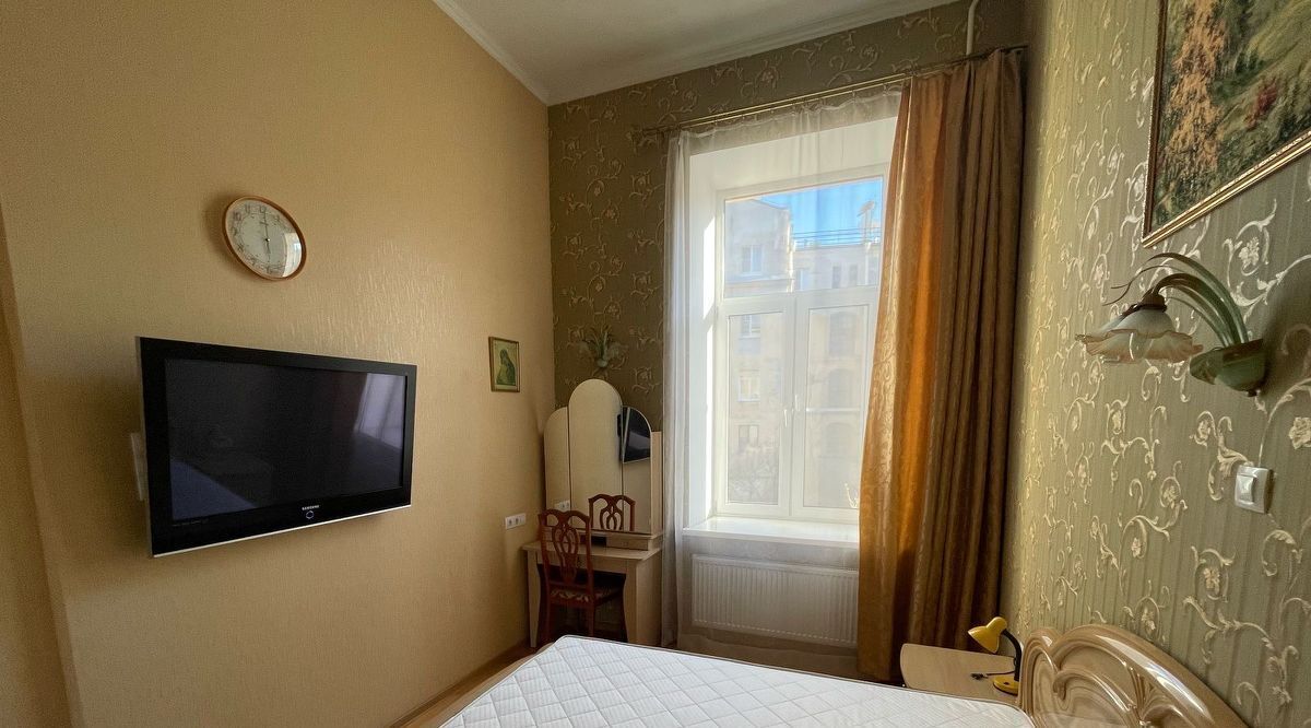квартира г Санкт-Петербург метро Чернышевская наб Воскресенская 28 фото 1