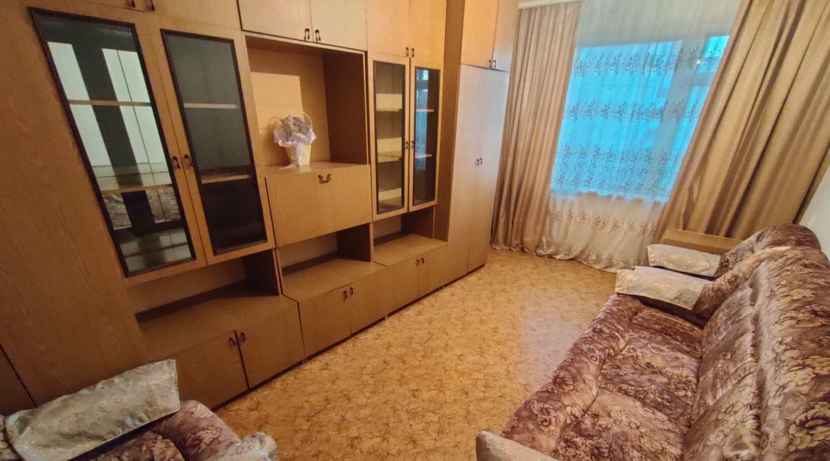 квартира г Набережные Челны р-н Автозаводский 52-й комплекс 8 фото 3