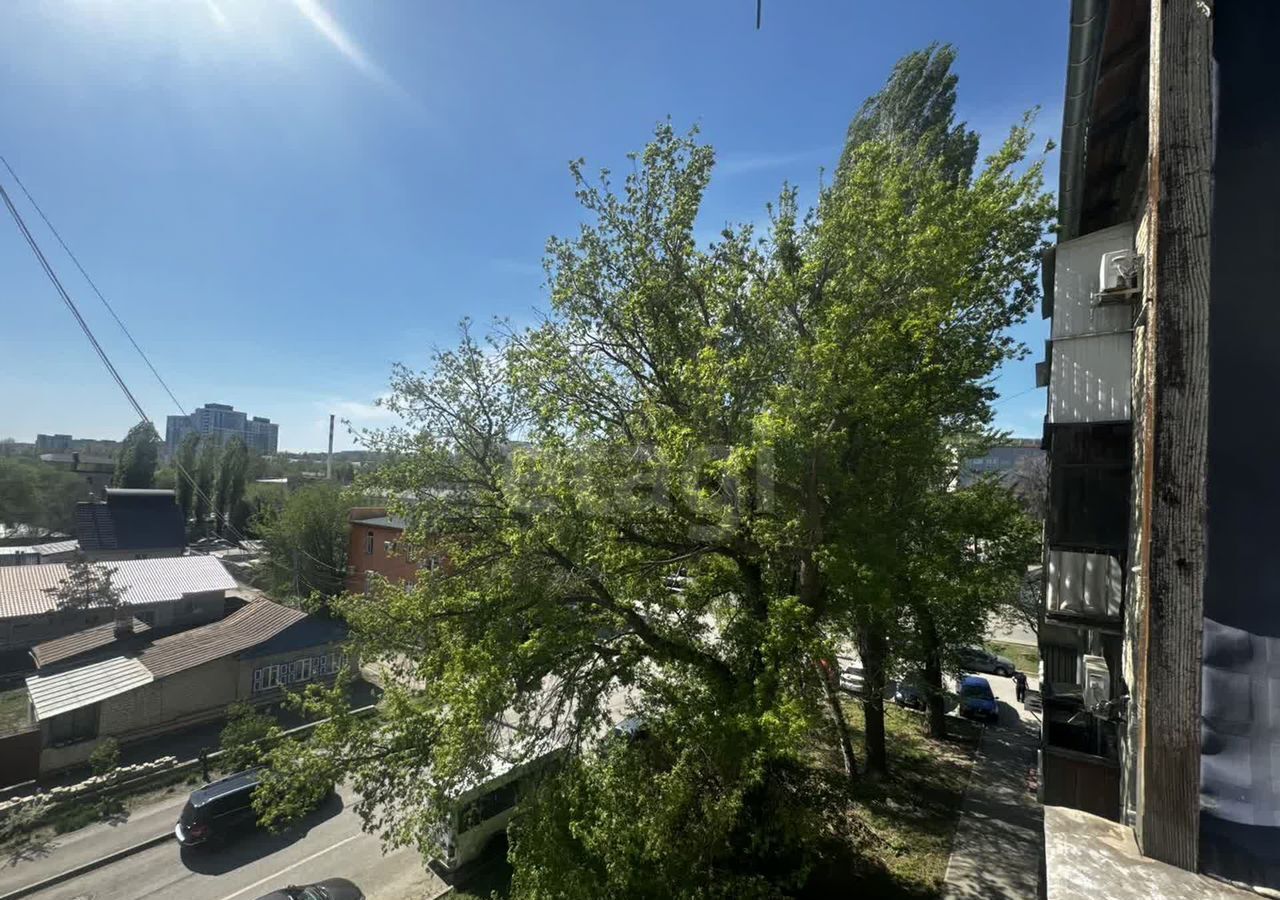 квартира г Саратов р-н Фрунзенский ул им Емлютина Д.В. 44б фото 8