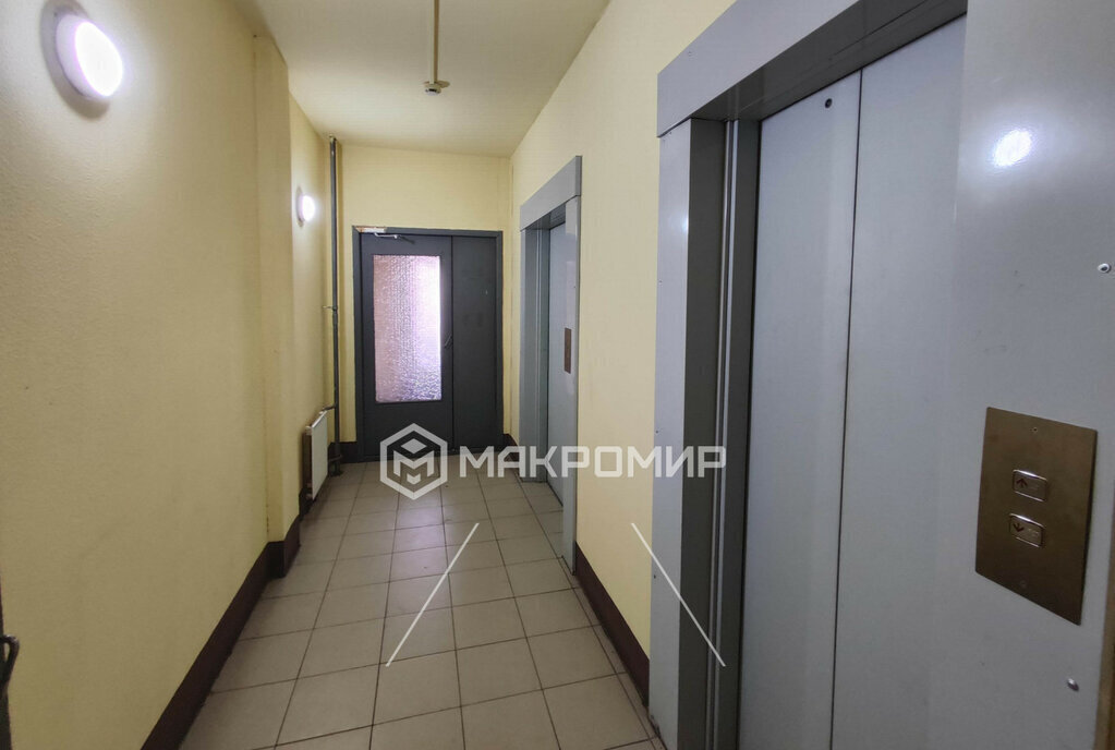 квартира г Санкт-Петербург метро Улица Дыбенко пр-кт Большевиков 11к/2 фото 7