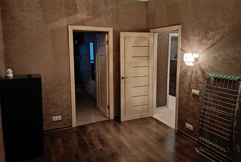 квартира г Новокузнецк ул Кирова 8 фото 1