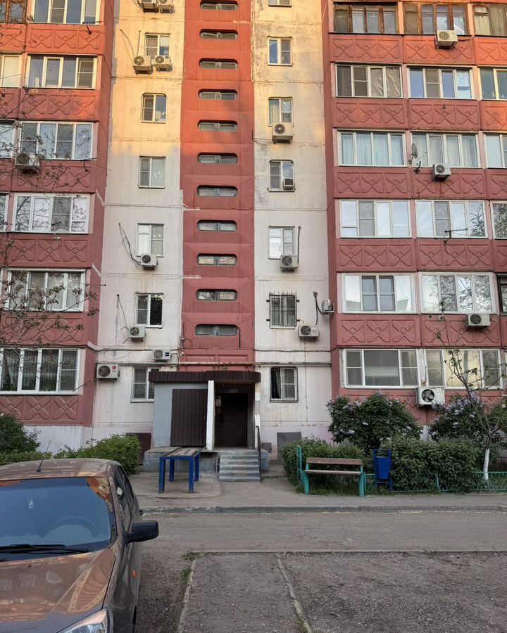 квартира г Астрахань р-н Ленинский ул Румынская 18 фото 2