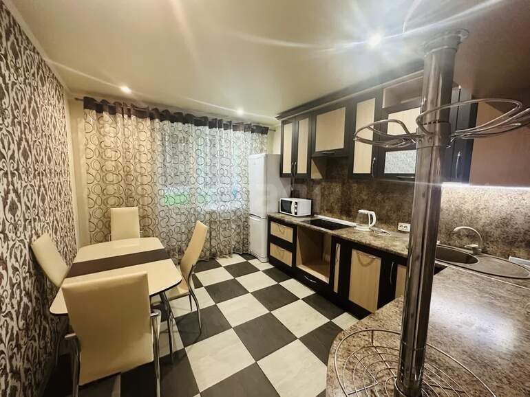 квартира г Брянск р-н Володарский ул Горняков 3 фото 1