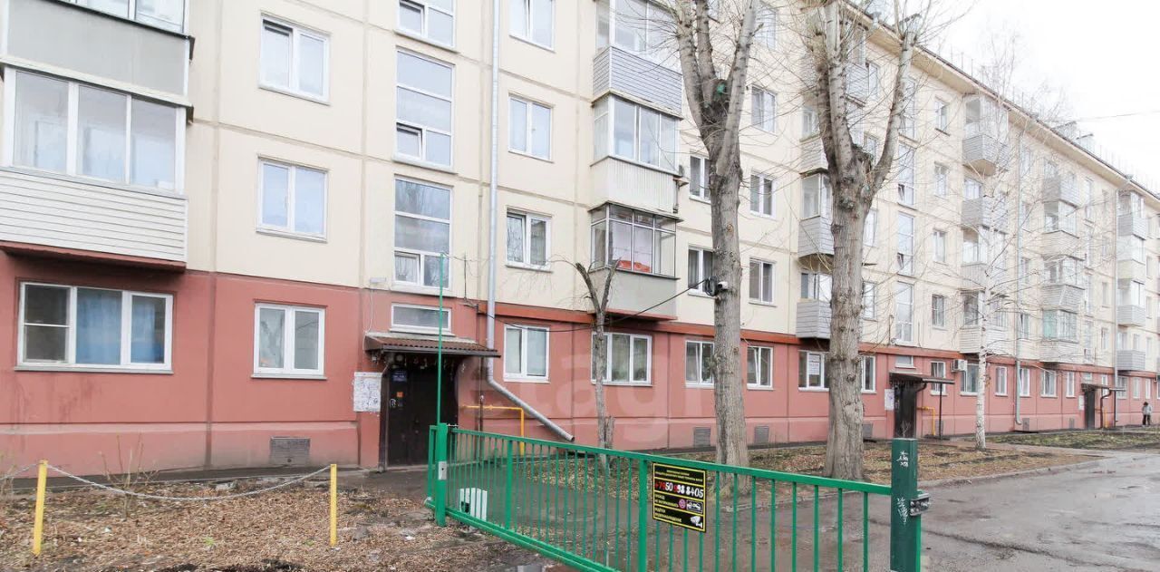 квартира г Красноярск р-н Свердловский ул 60 лет Октября 83 фото 1