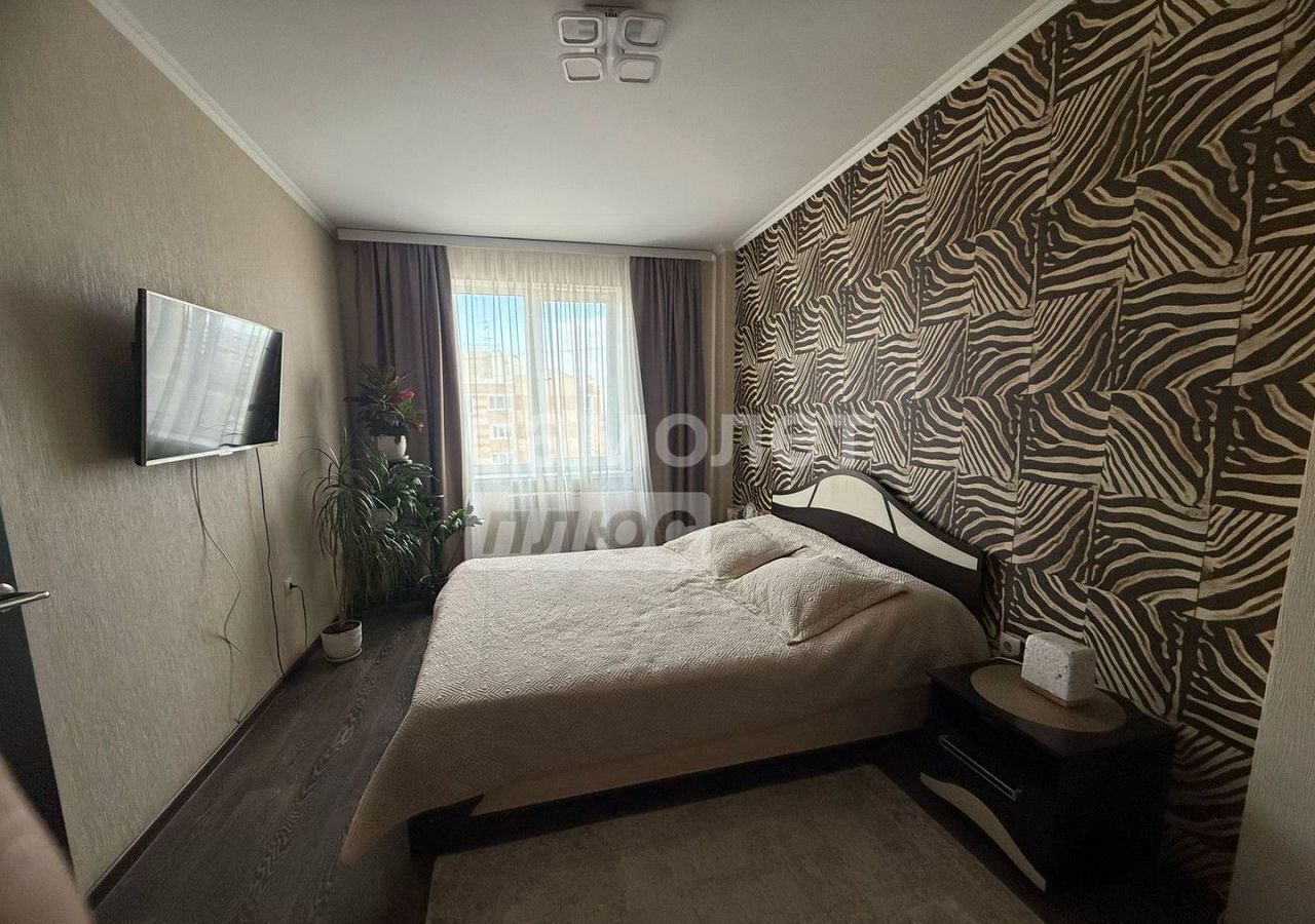 квартира г Омск р-н Кировский ул Туполева 2к/1 фото 9
