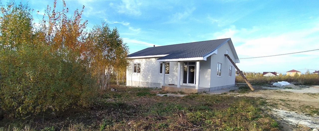 дом г Екатеринбург р-н Октябрьский пос. Исток, муниципальное образование, Исток фото 1