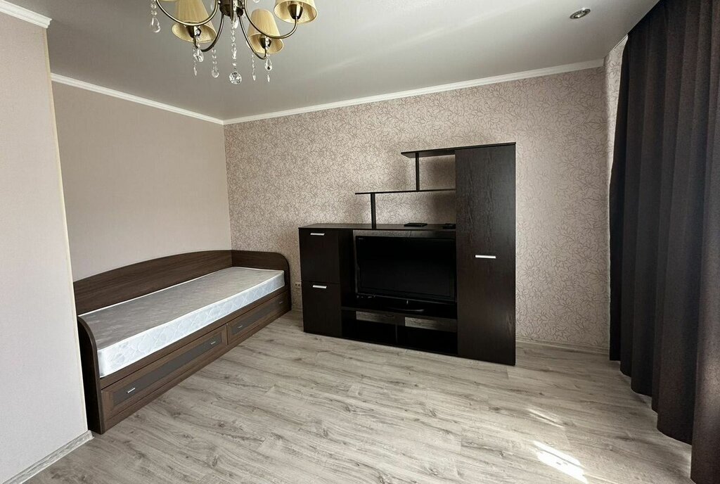 квартира г Тобольск мкр 4 43 фото 4