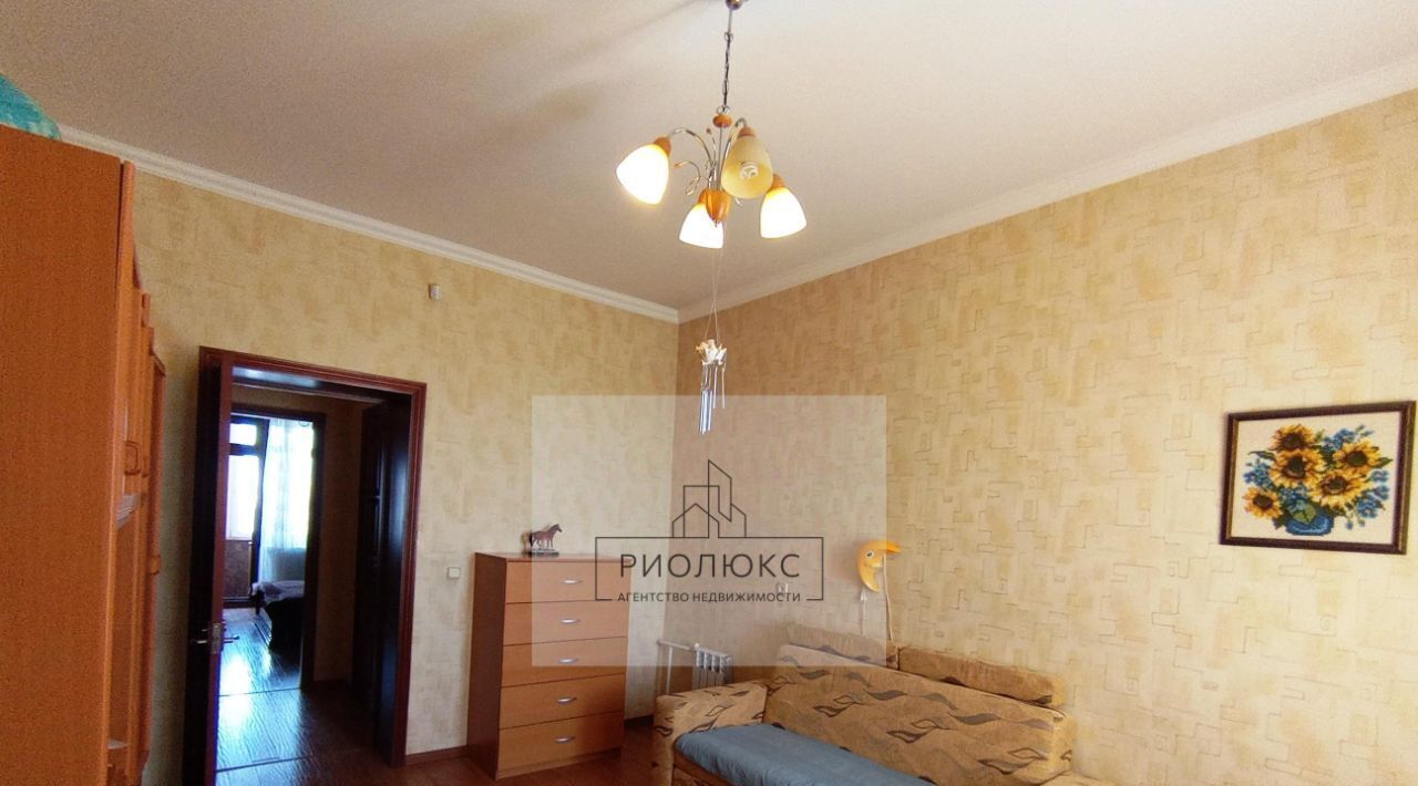 квартира г Магнитогорск р-н Орджоникидзевский пр-кт Карла Маркса 184/3 фото 3