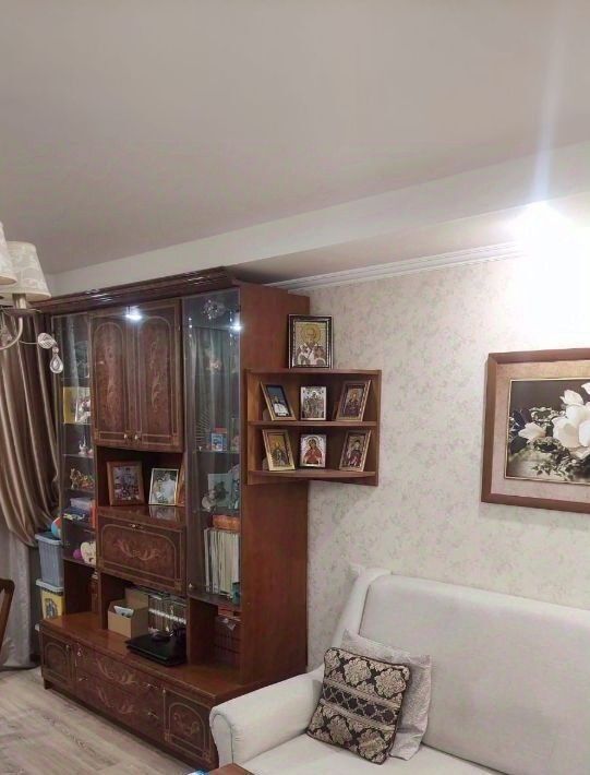 квартира г Саратов р-н Кировский ул им Посадского И.Н. 180/198 фото 7