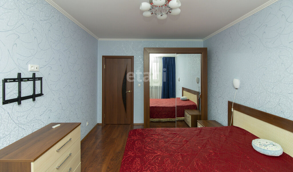 квартира г Тюмень ул Мельникайте 55 фото 11
