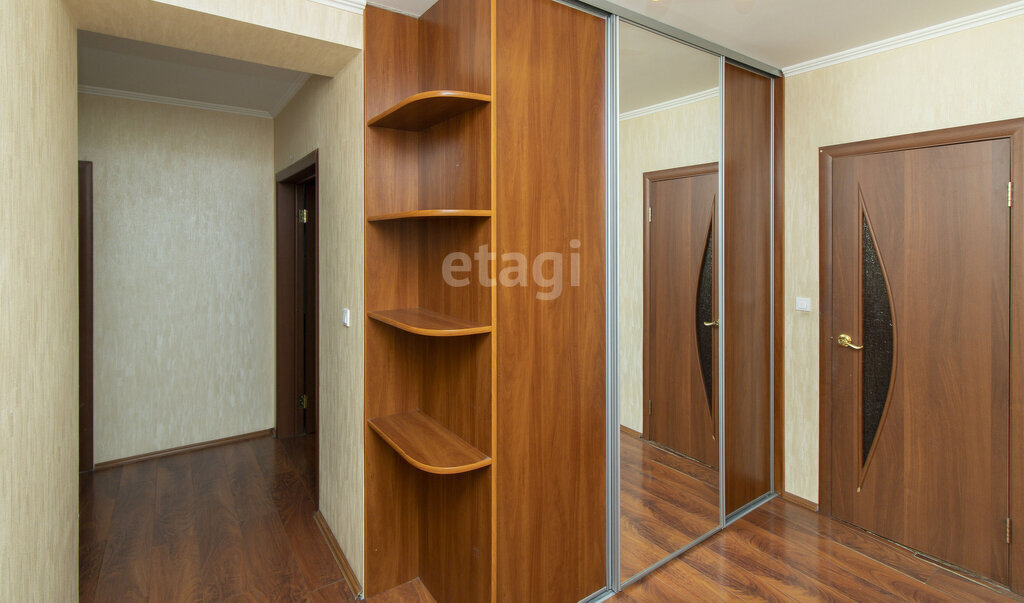 квартира г Тюмень ул Мельникайте 55 фото 19