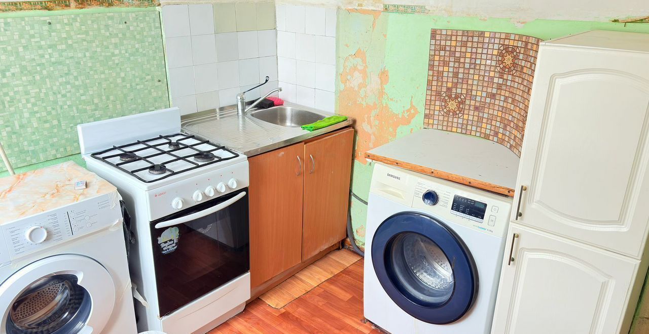 комната г Екатеринбург Уралмаш ул. Ильича, 8 фото 7