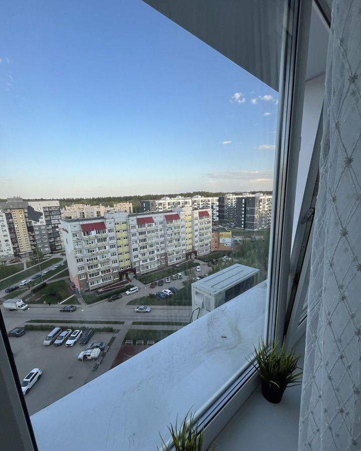 квартира г Тольятти р-н Автозаводский ул 40 лет Победы 47в фото 21