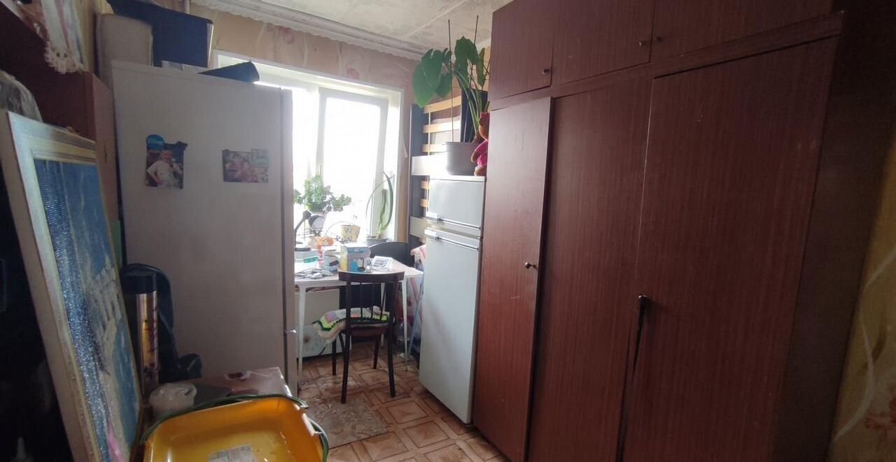 комната г Саяногорск мкр-н Ленинградский, 23Б фото 4