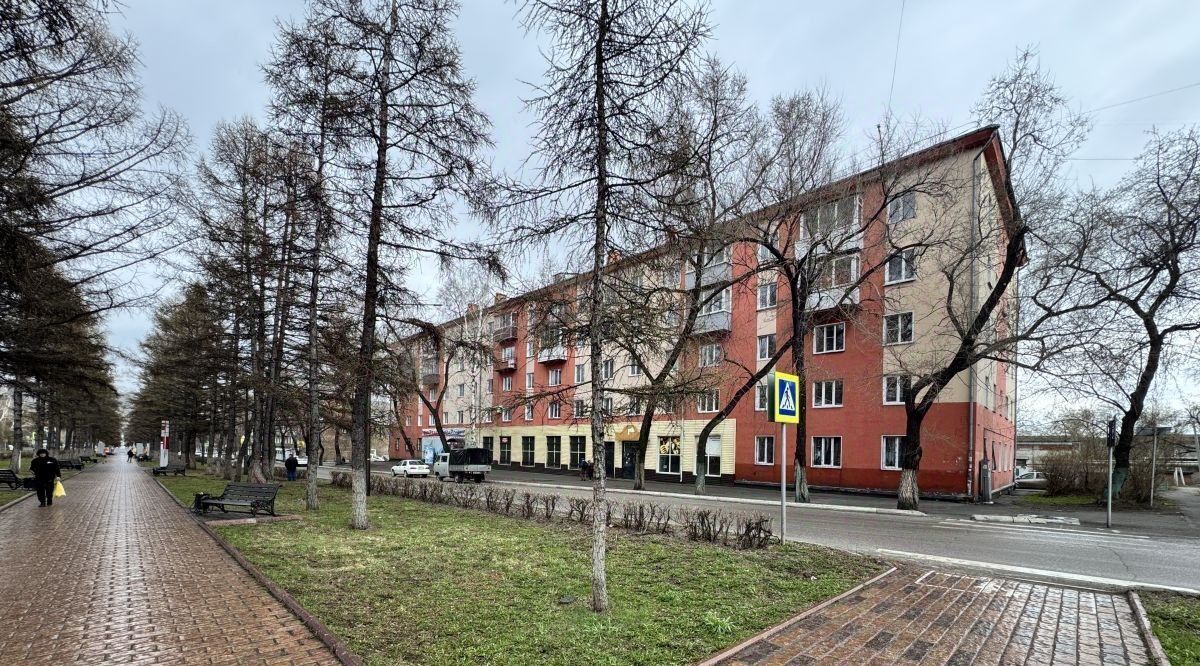 квартира г Прокопьевск р-н Центральный ул Комсомольская 7 фото 21