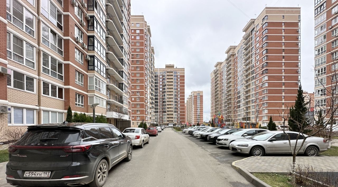квартира г Краснодар р-н Прикубанский ул Героев-Разведчиков фото 16
