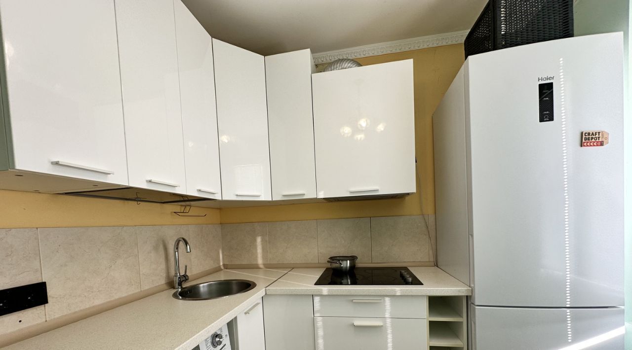 квартира г Москва метро Строгино ул Маршала Катукова 17к/2 фото 2