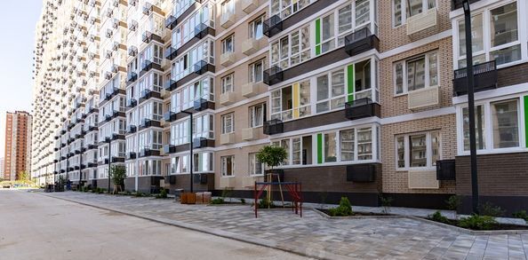 квартира г Краснодар р-н Прикубанский ул им. Героя Георгия Бочарникова 4к/1 фото 4
