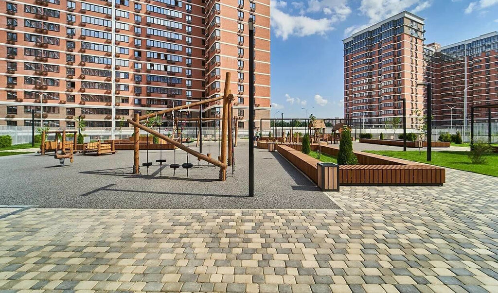квартира г Краснодар ул им. Ивана Беличенко 95к/1 фото 3