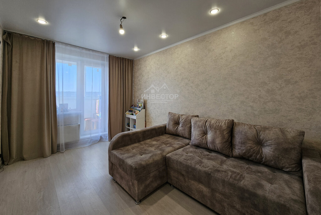 квартира г Челябинск ул Завалишина 37 фото 8