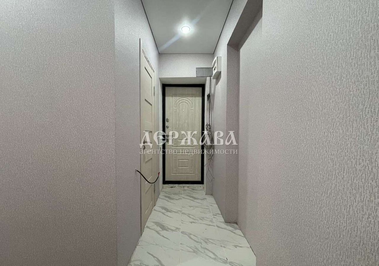 квартира г Старый Оскол ул Урицкого 3 фото 7