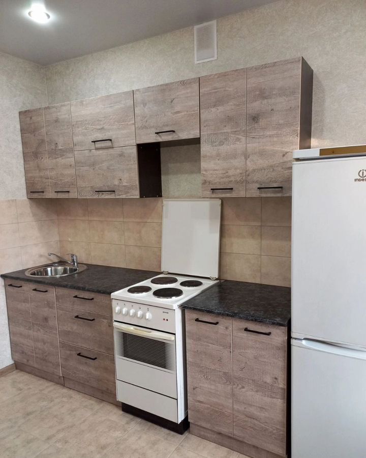 квартира г Абакан ул Кирова 118 фото 2