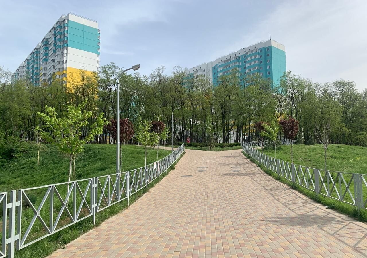 квартира г Ростов-на-Дону р-н Октябрьский ул Дмитрия Петрова 9 фото 9