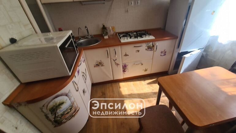 квартира г Курск р-н Центральный б-р Майский 40 фото 13