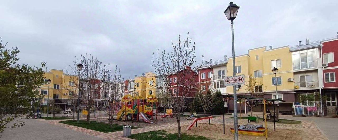 квартира р-н Среднеахтубинский г Краснослободск ул Парковая 5 фото 2